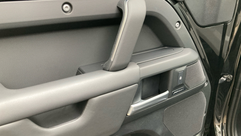 Land Rover Defender 90 Diesel 3.0 D250 Hard Top X-Dynamic HSE Auto [3 Seat]